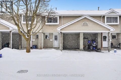 12 - 125 SEKURA CRESCENT Cambridge ON N1R8B4