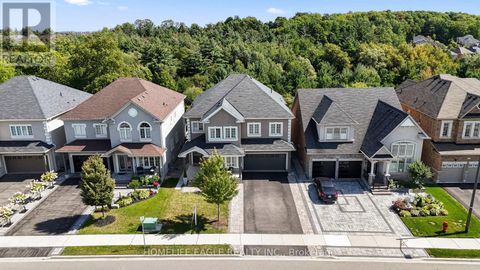 545 CLIFFORD PERRY PLACE Newmarket (Woodland Hill) ON L3X0J1