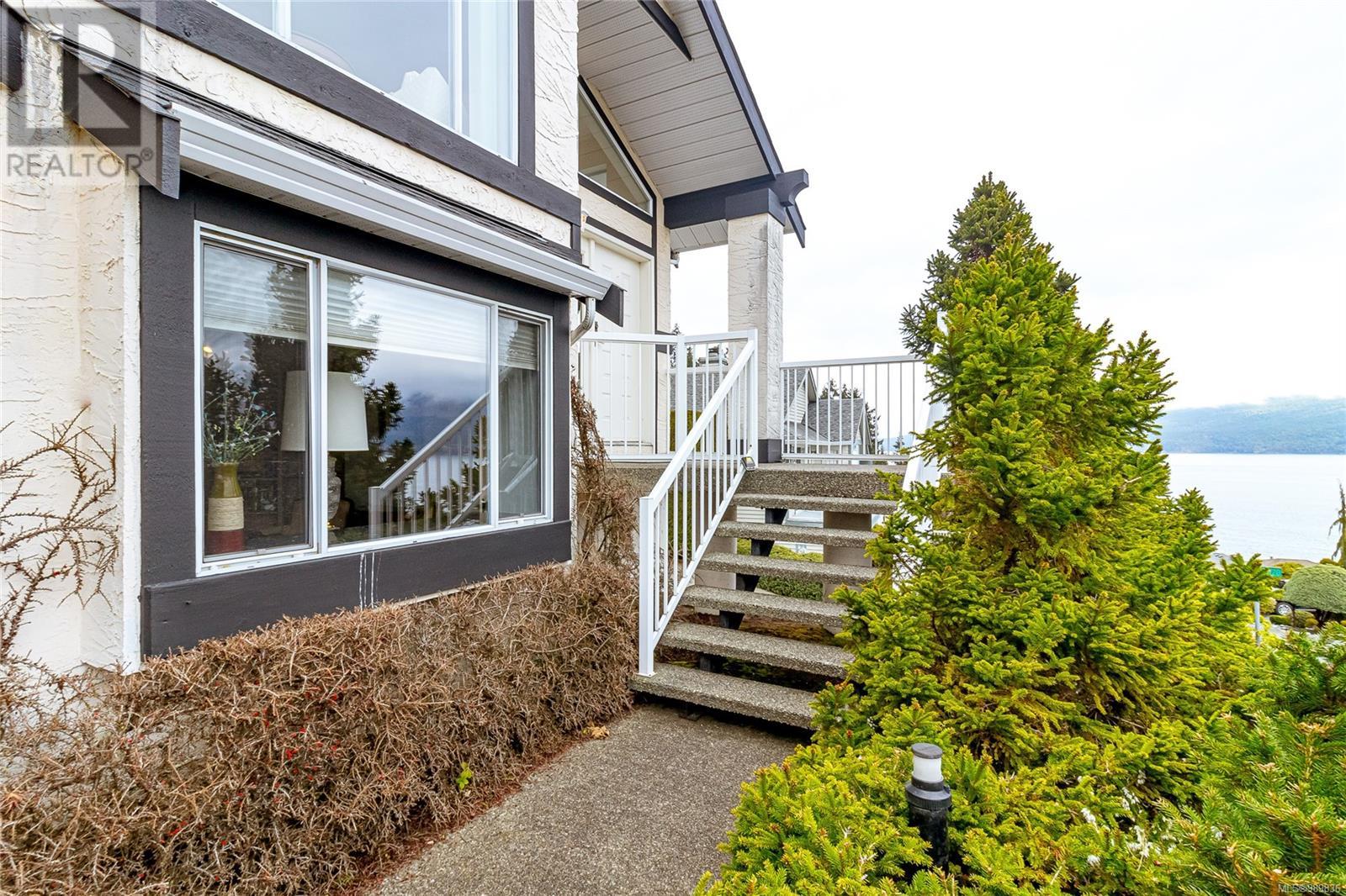 3716 Marine Vista