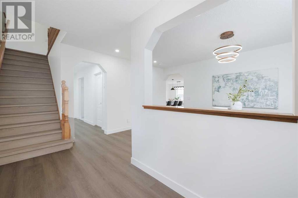 208 Coopers Hill SW