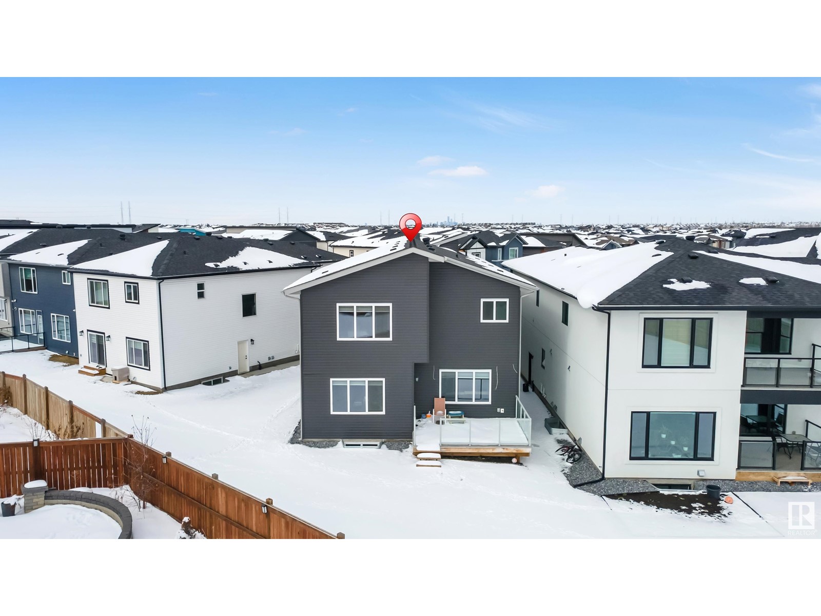1803 17 AV NW