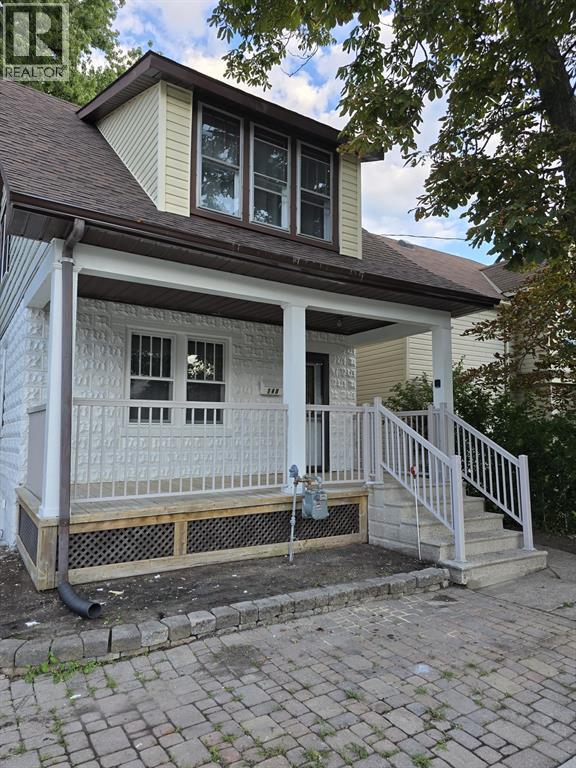 140 NAPIER STREET