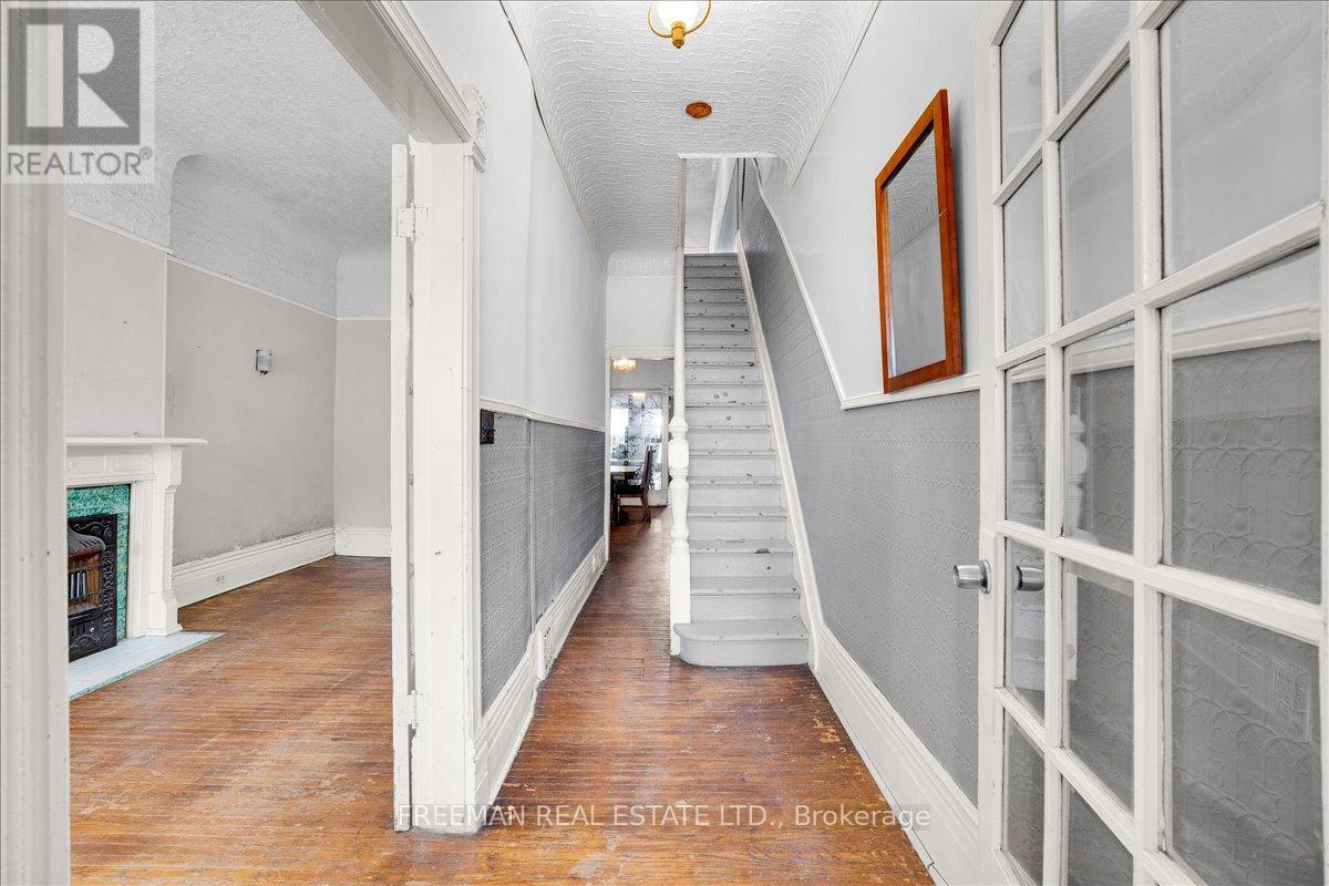 116 BRUNSWICK AVENUE