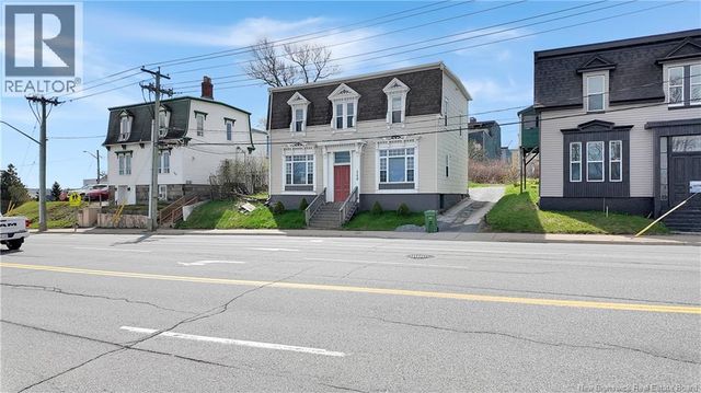 380 Union Street