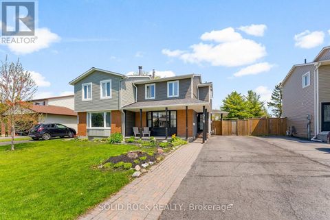316 SINGLETON WAY Ottawa ON K1E2B3