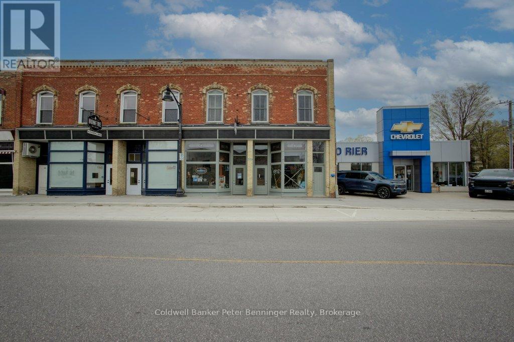 352 QUEEN STREET N