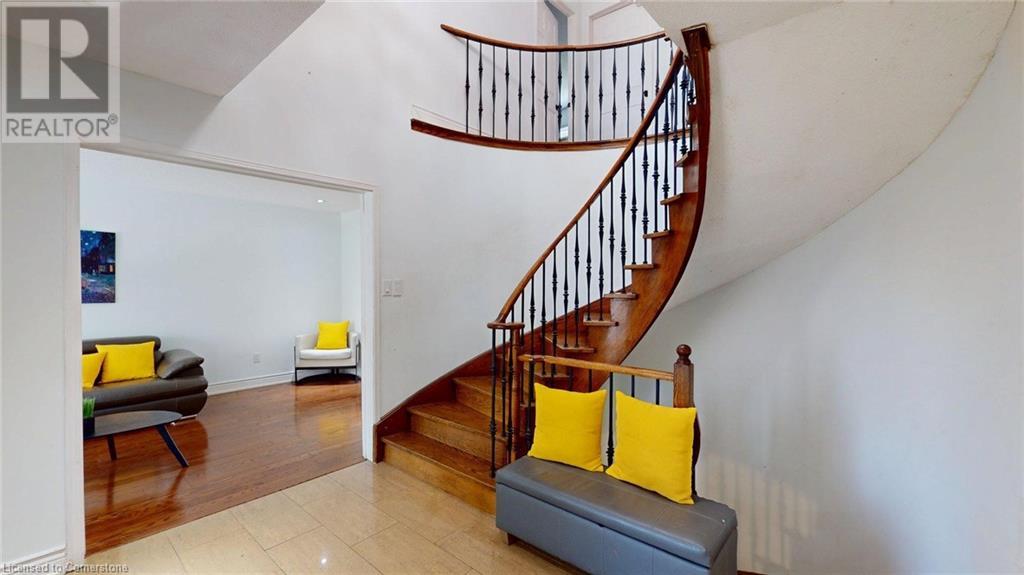 438 OJIBWAY Trail