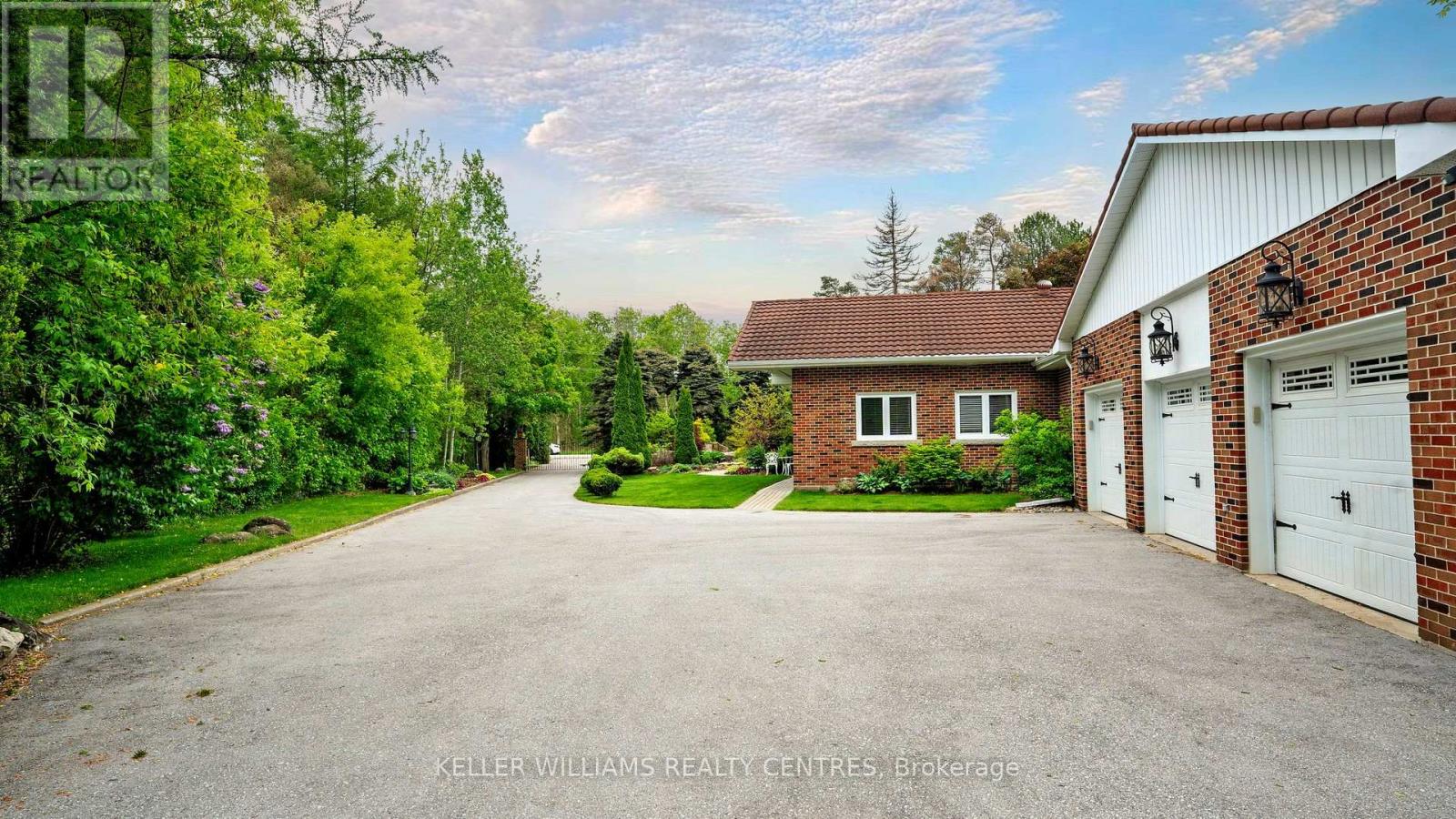 5024 LLOYDTOWN-AURORA ROAD