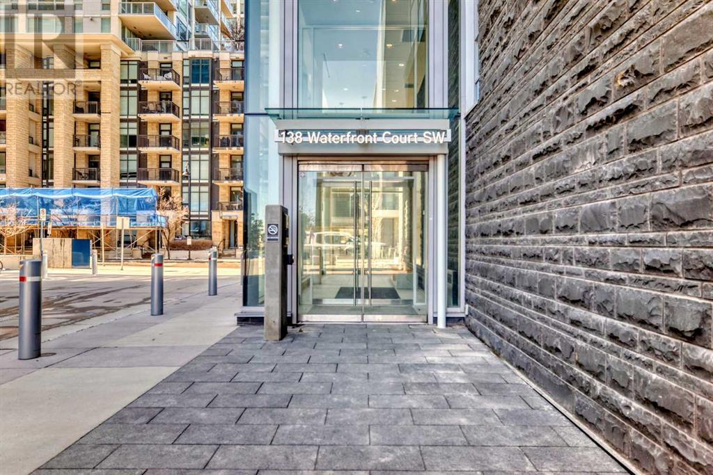 601, 138 Waterfront Court SW