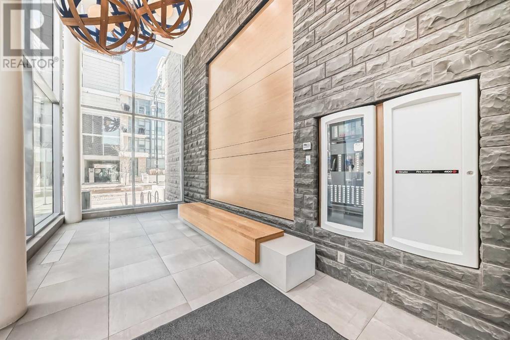 601, 138 Waterfront Court SW