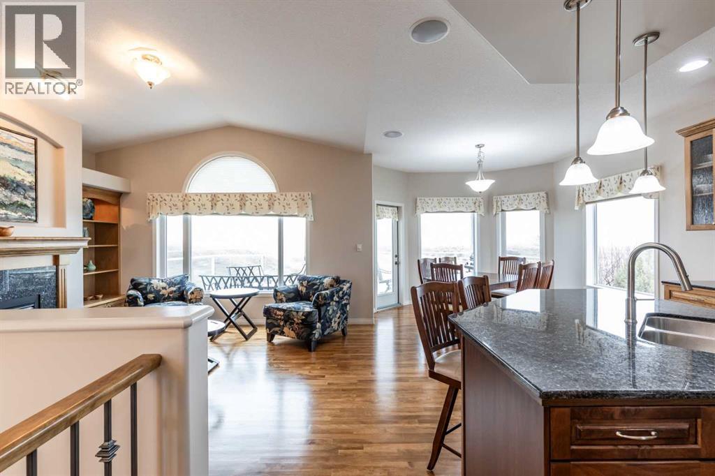 621 Jesmond Point SW