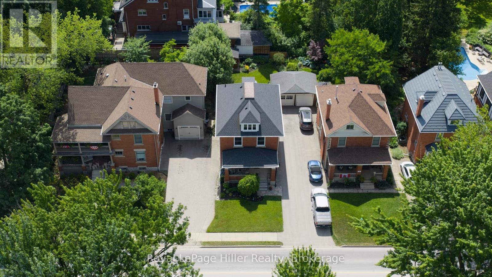 97 JOHN STREET N