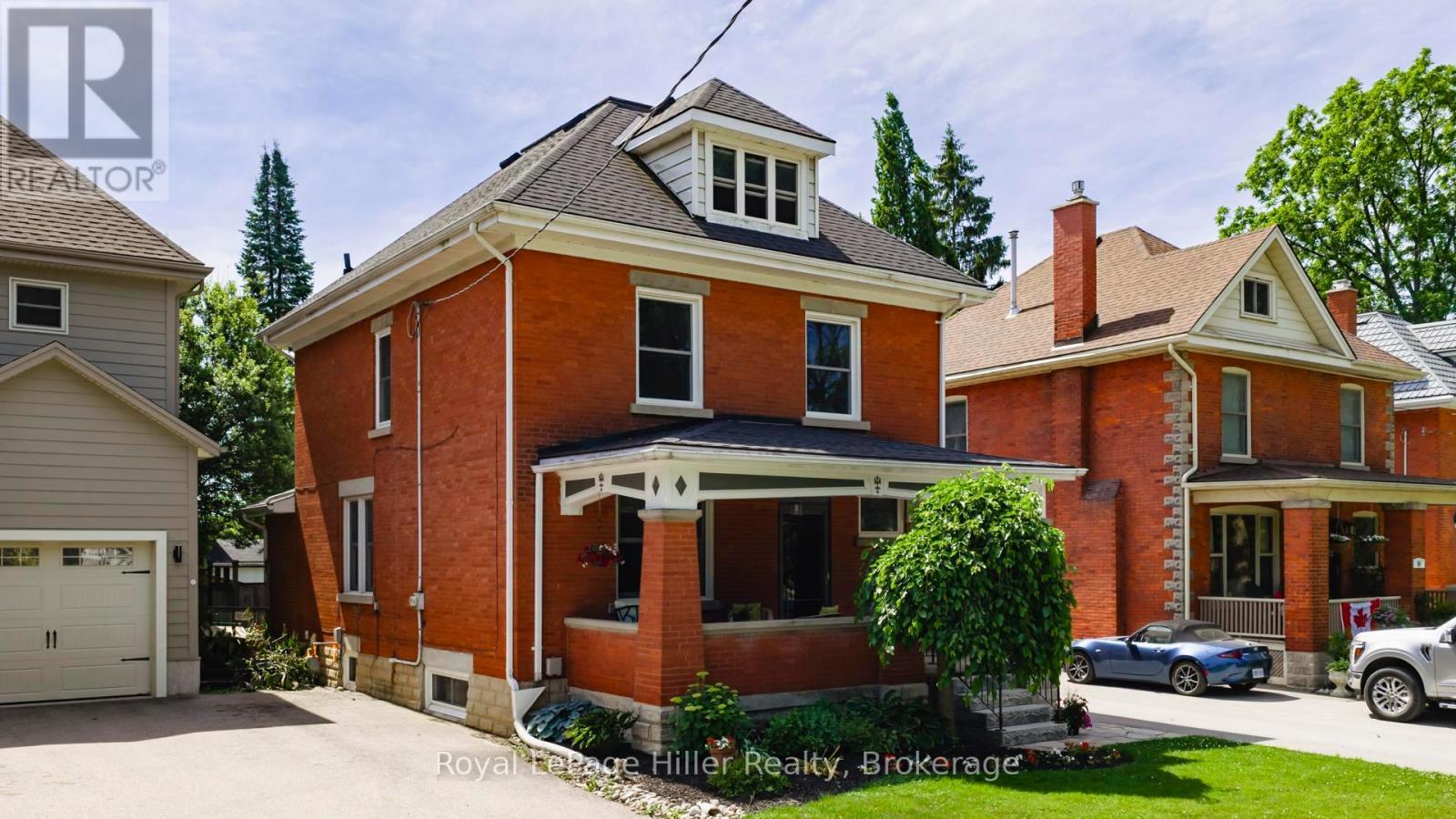 97 JOHN STREET N