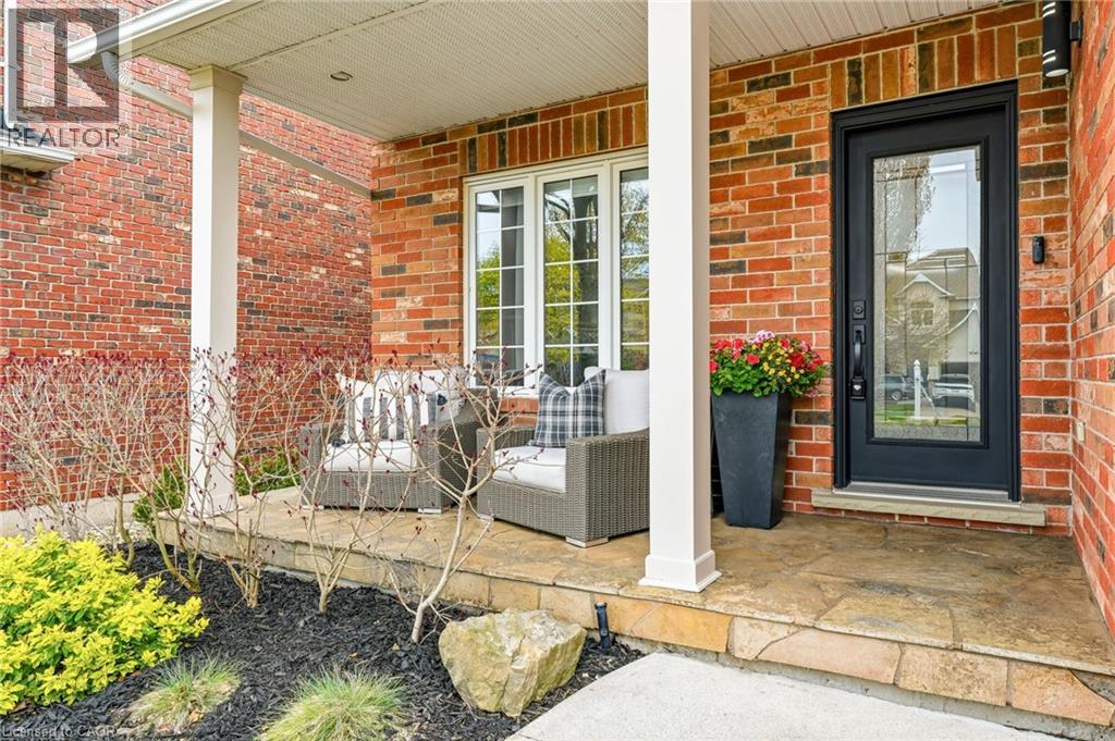 5 VOLTERRA Court