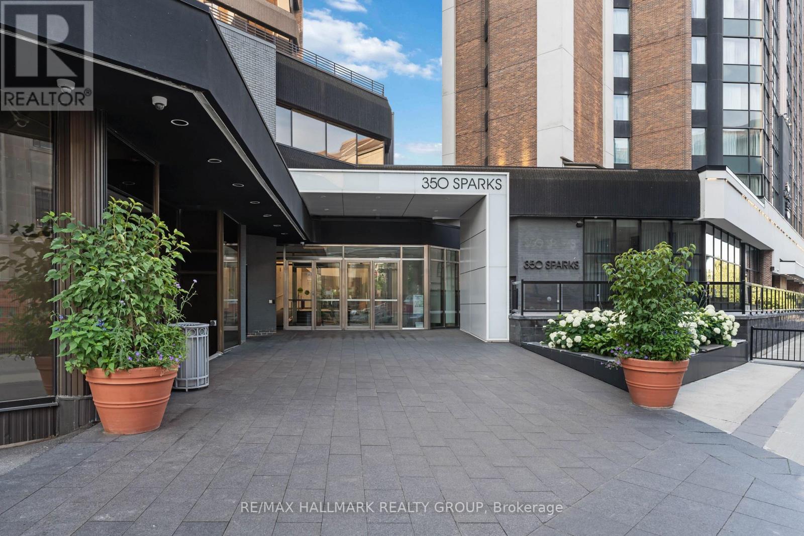 707 - 350 SPARKS STREET