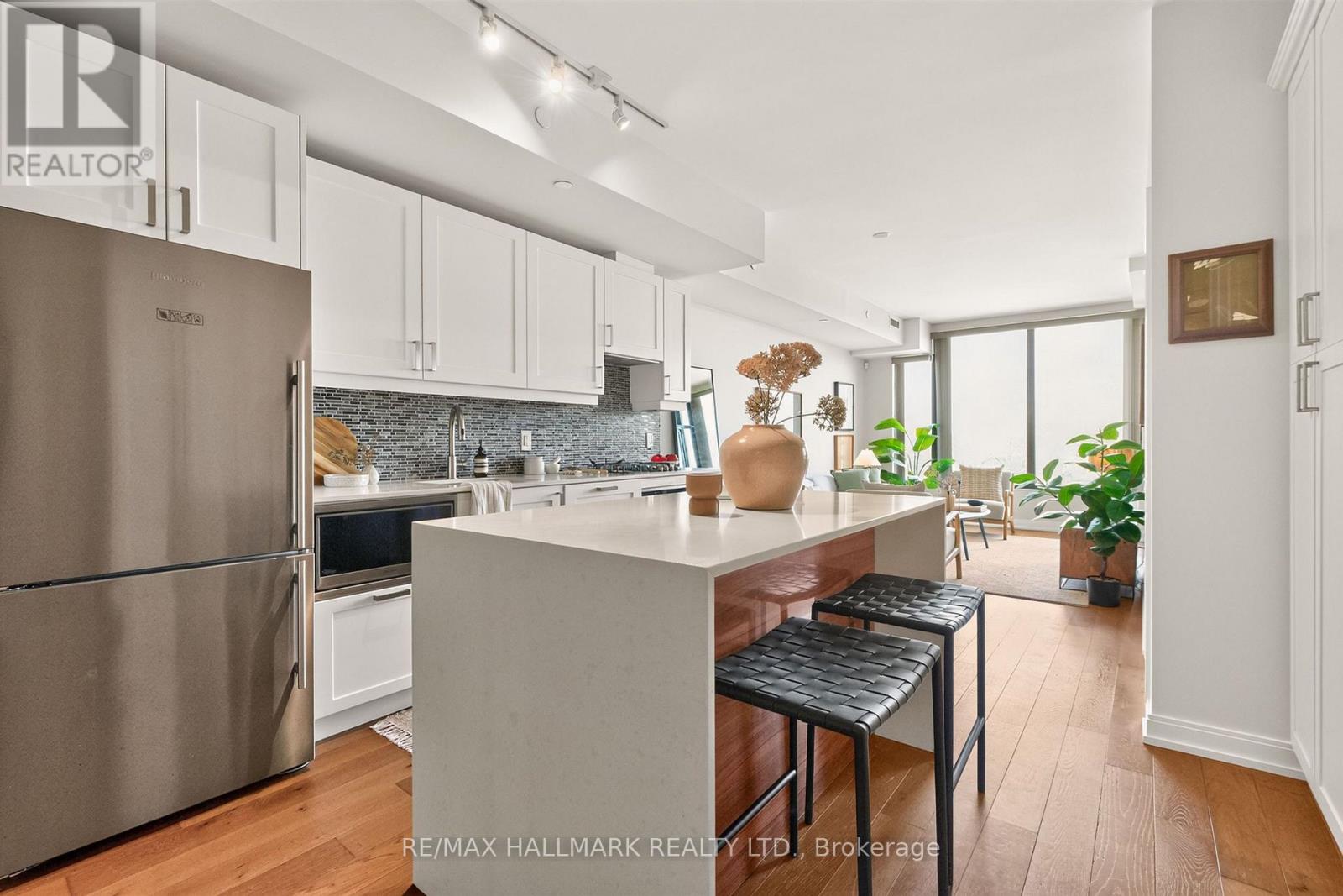 506 - 1100 KINGSTON ROAD