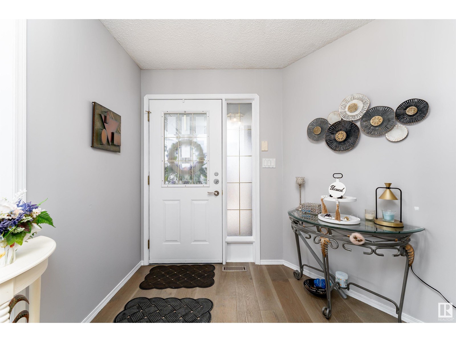 28 LINKSIDE PL