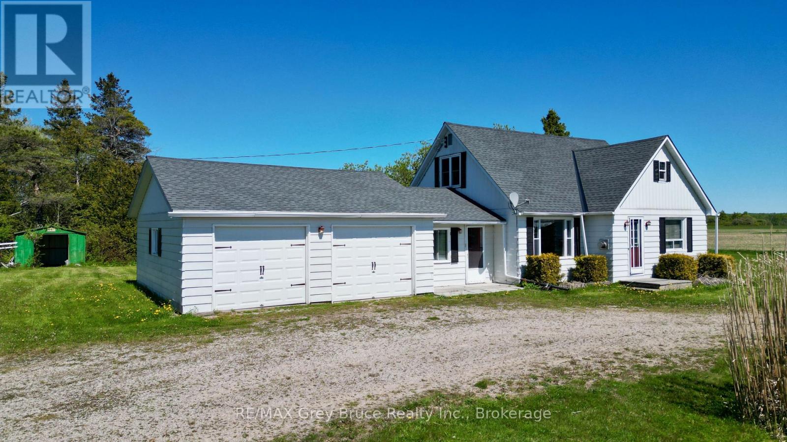 114 LINDSAY ROAD 5