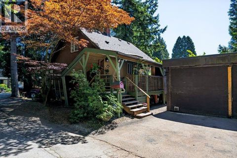 1061 GLADWIN DRIVE North Vancouver BC V7R1A1