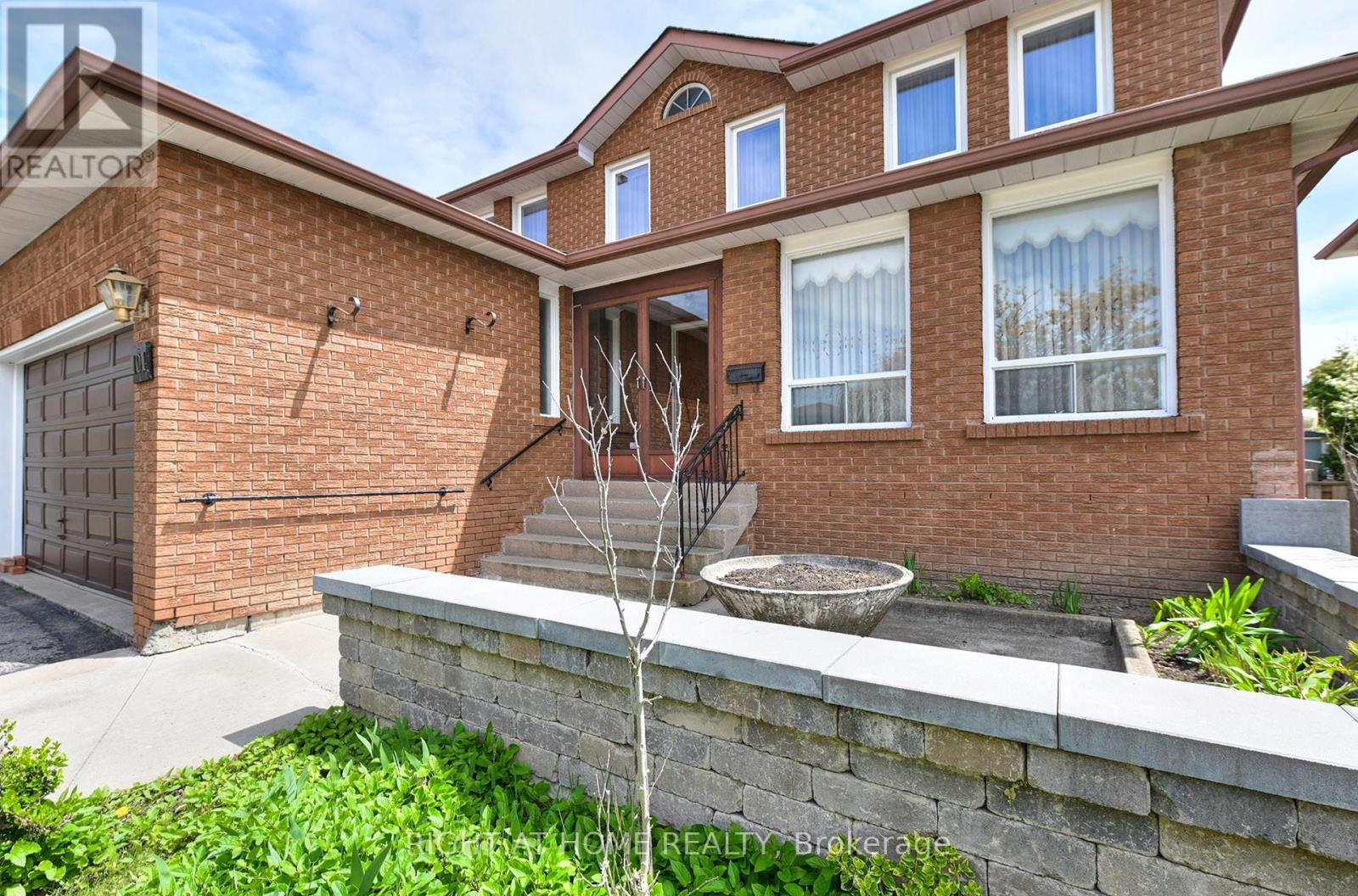 101 RAYMERVILLE DRIVE