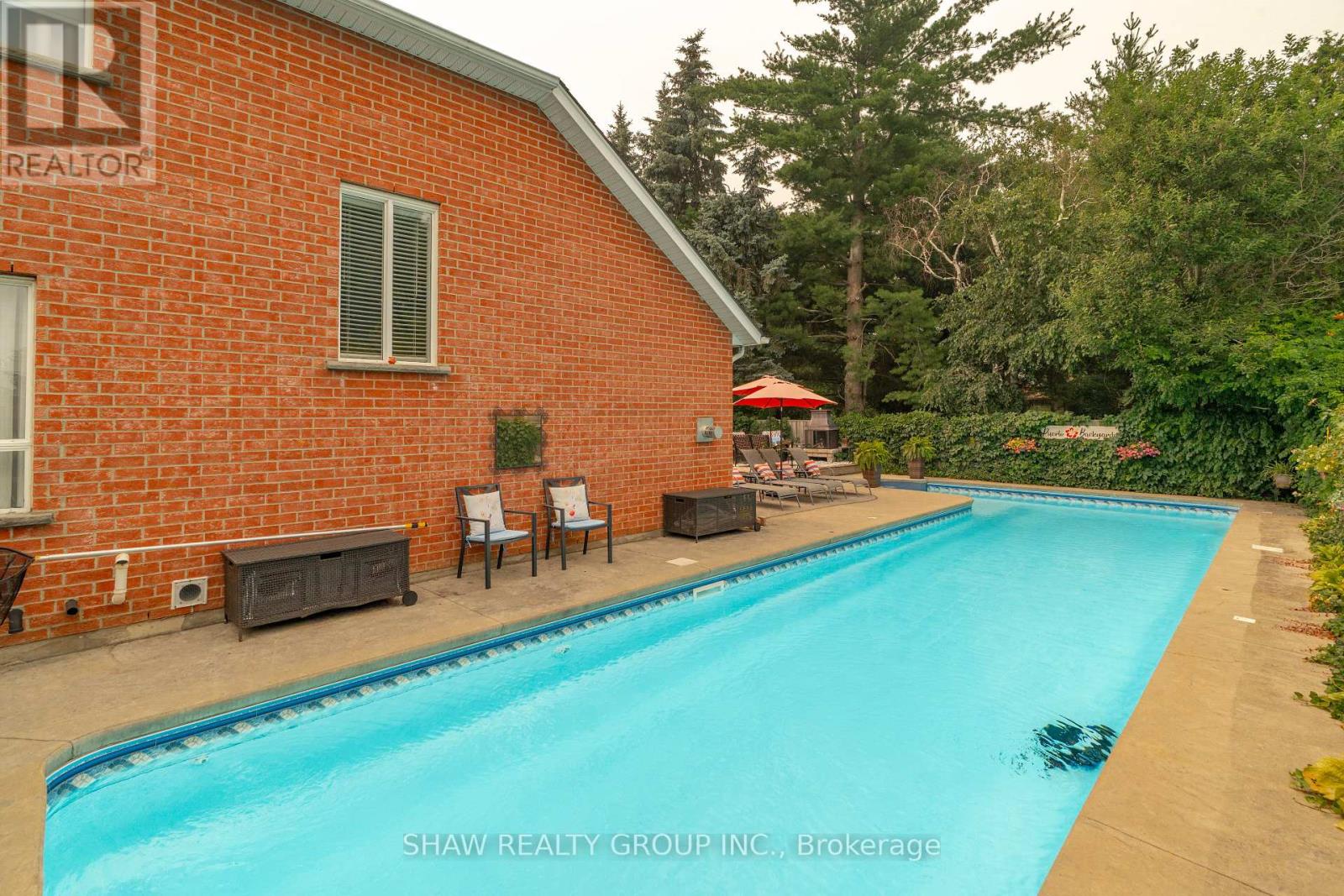 79 BEAVERBROOK CRESCENT