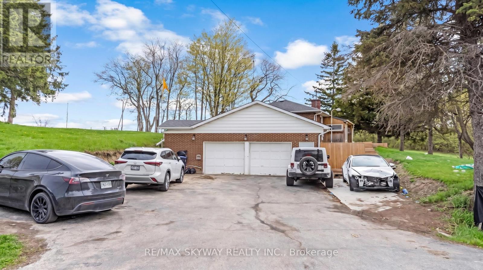 12891 DIXIE ROAD