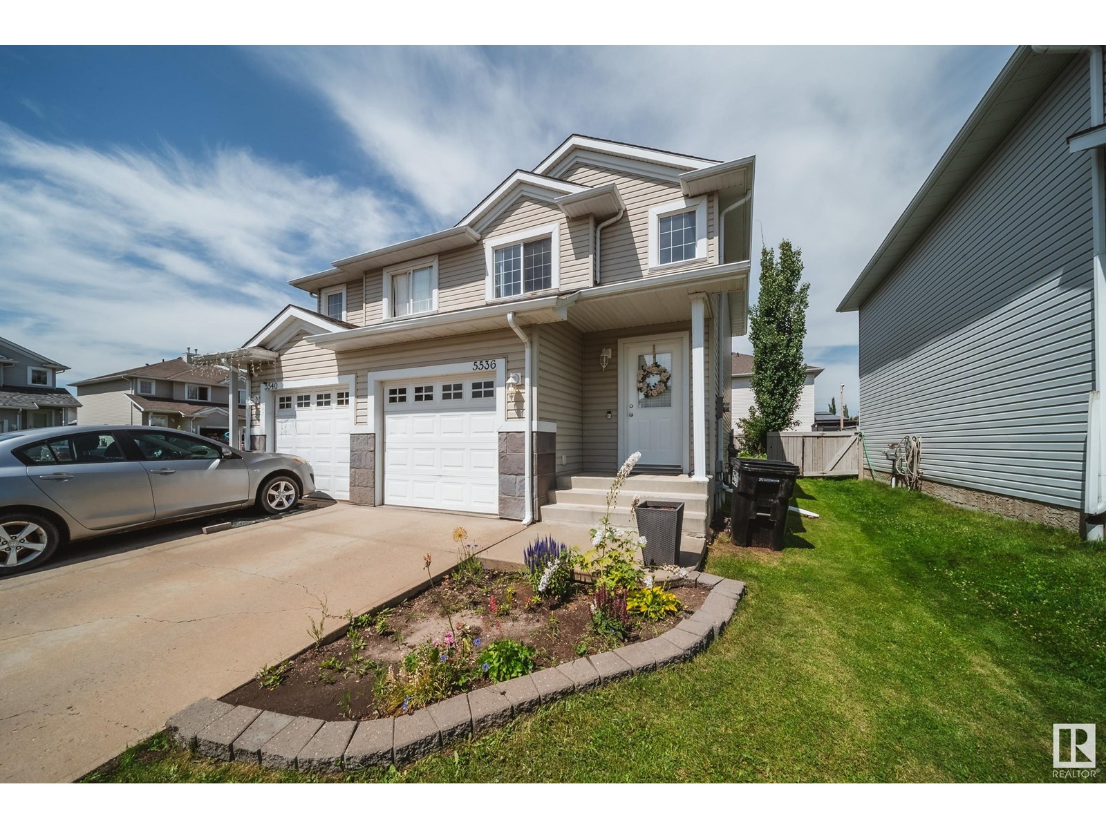 5536 163 AV NW
