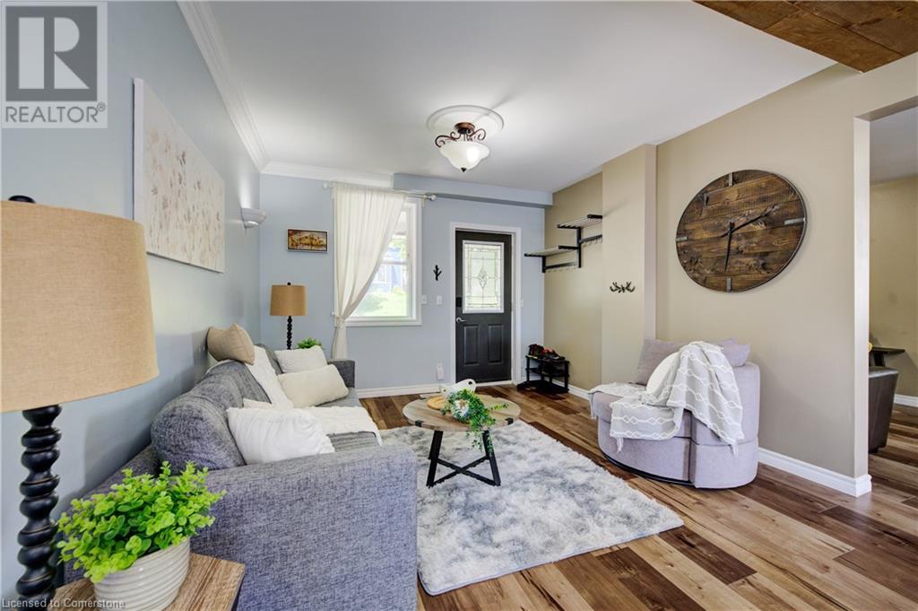 63 FOREST Road