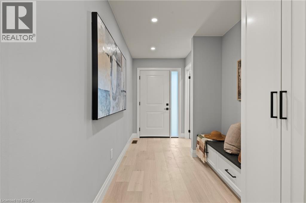 139 KING EDWARD Street