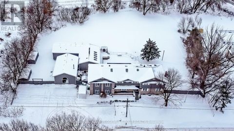 1923 10TH LINE Innisfil (Stroud) ON L9S3P5