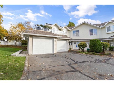 53 31255 UPPER MACLURE DRIVE Abbotsford BC V2T5N4