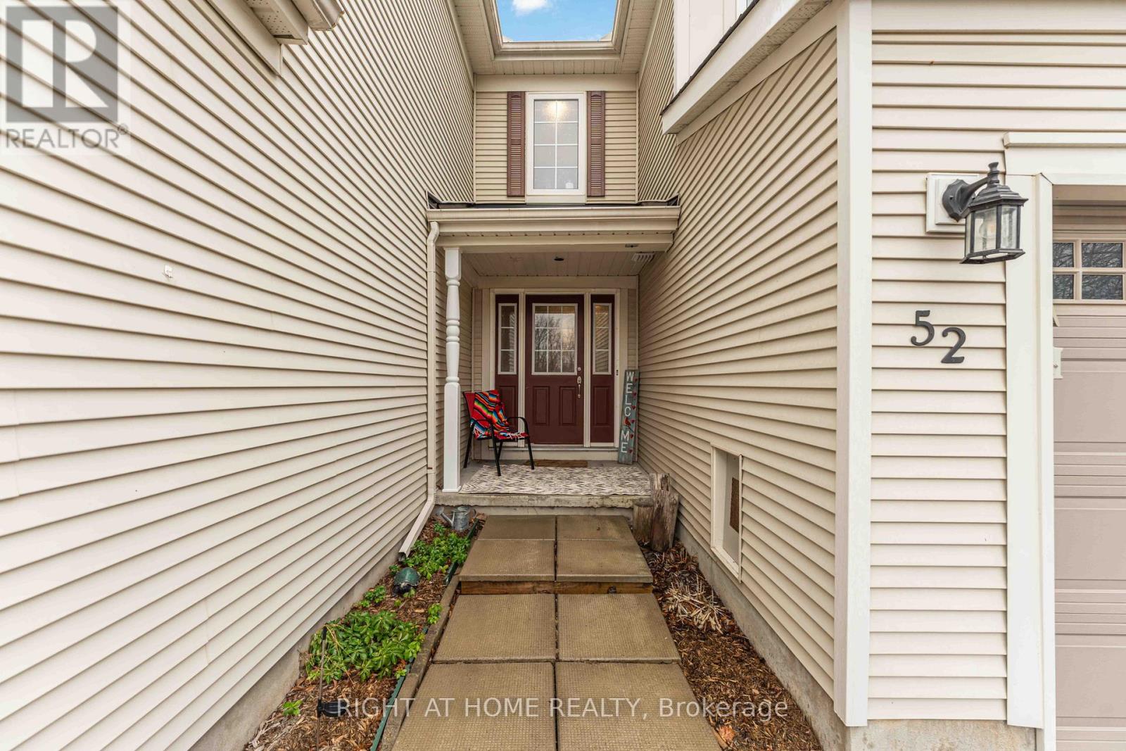 52 FIELDBERRY PRIVATE