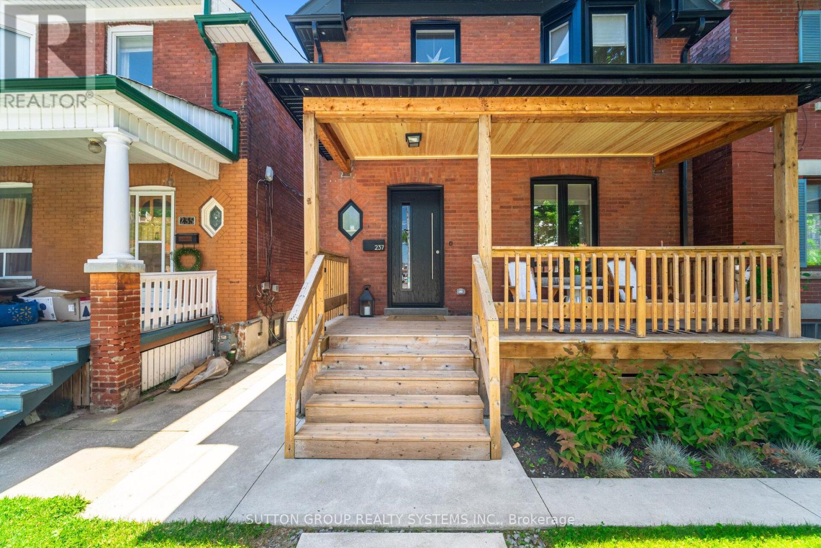237 ST JOHNS ROAD