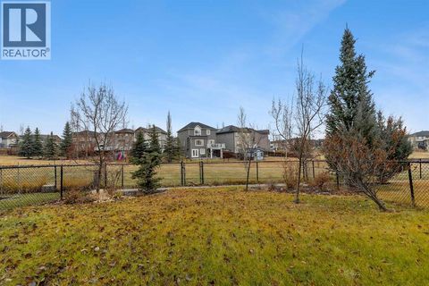 161 Silverado Range Cove SW Calgary AB T2X0E1