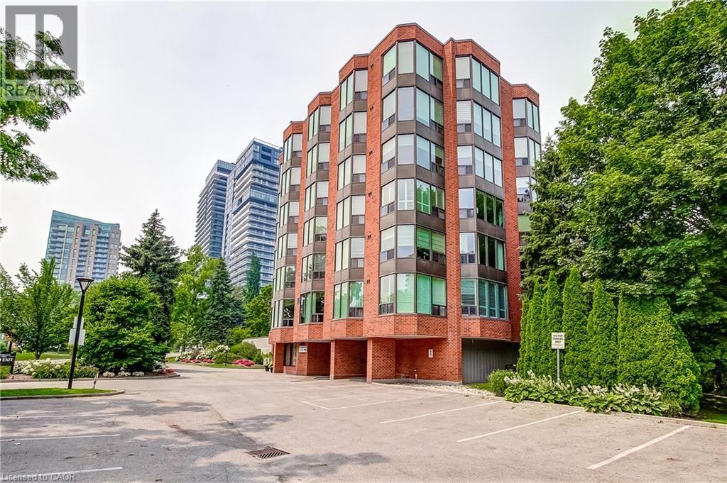 2121 LAKESHORE Road Unit# 501