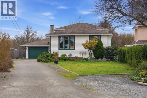 2829 Pickford Rd Colwood BC V9B2K3