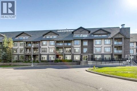 107, 25 Aspenmont Heights SW Calgary AB T3H0E4