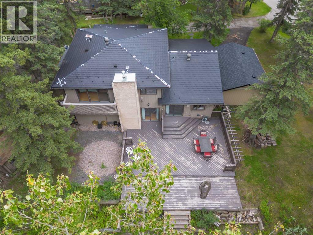 51 Redwood meadows Drive