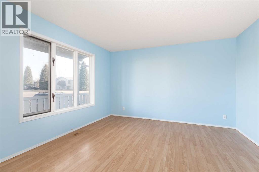 209 Mt Blakiston Road W