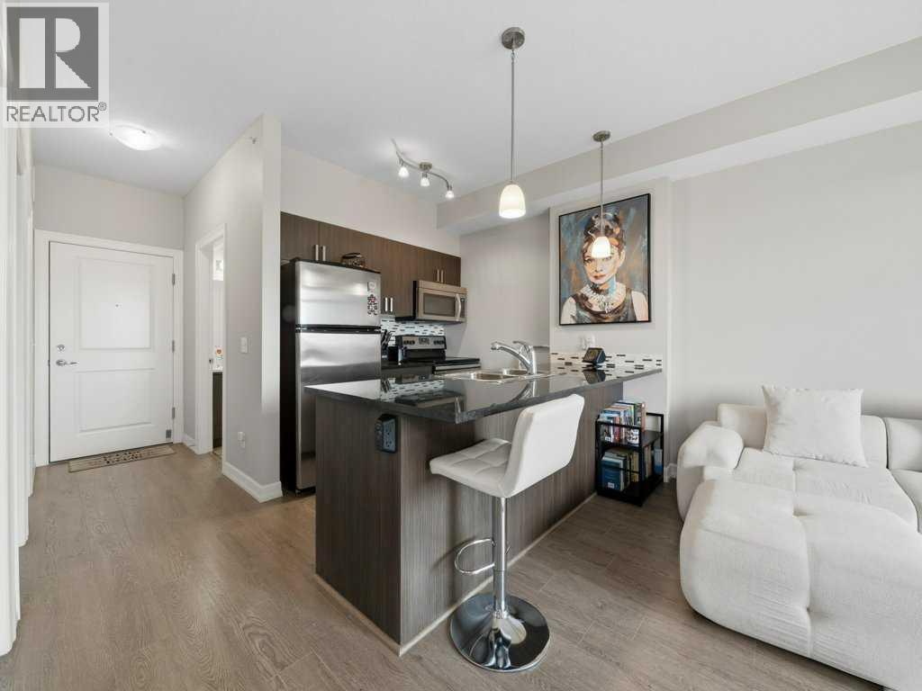 401, 117 Copperpond Common SE