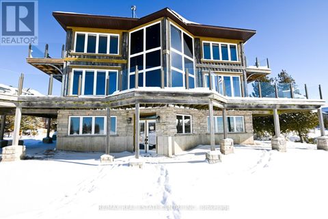 796 DORCAS BAY ROAD Northern Bruce Peninsula ON N0H2R0