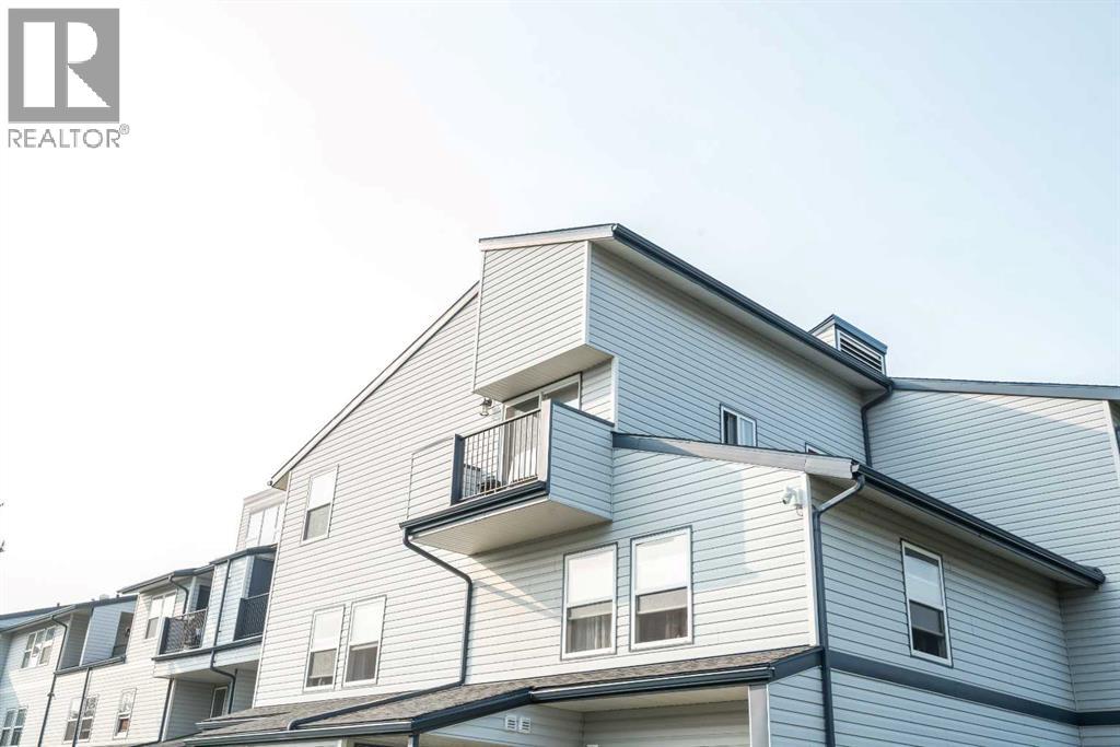 1212, 7201 Poplar Drive