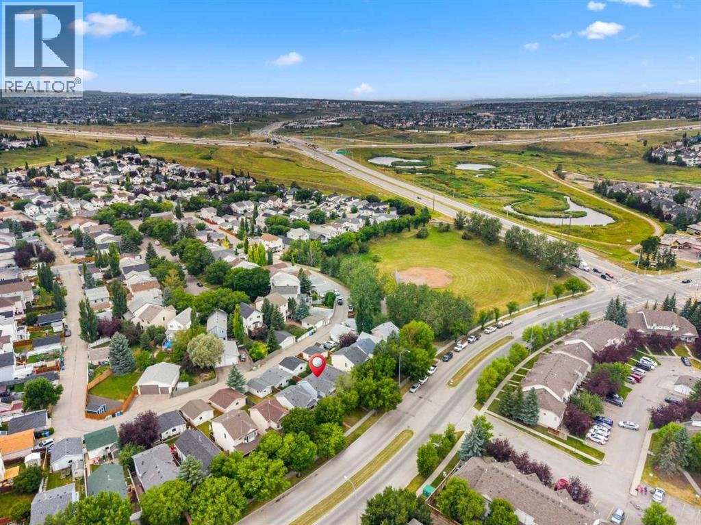 39 Hidden Valley Link NW
