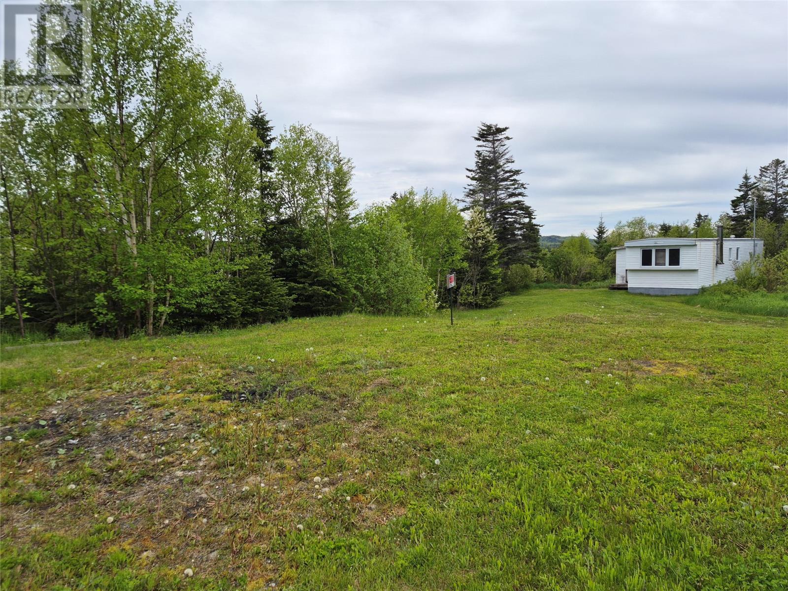 53 North Shore Road
