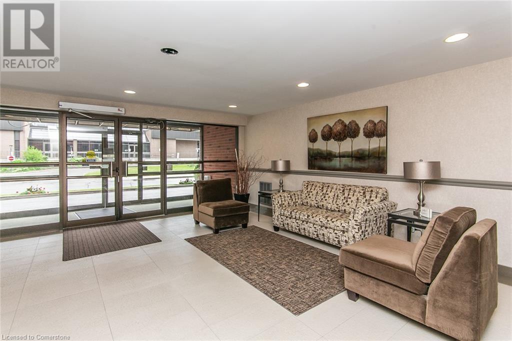 20 ELLEN Street E Unit# 509