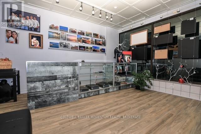 3352 LAKE SHORE BOULEVARD W