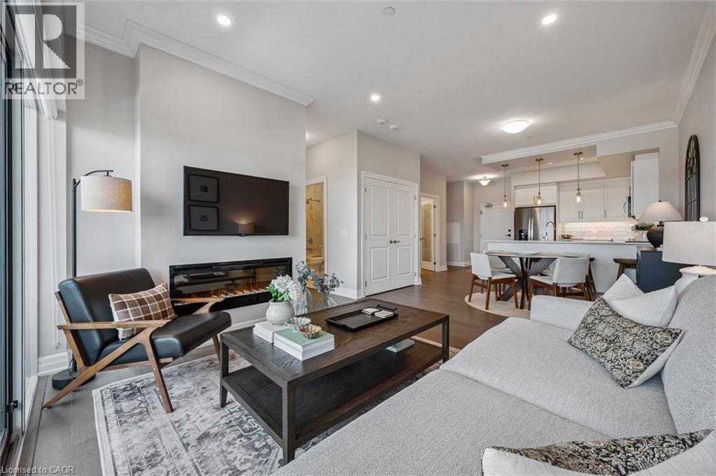 1880 GORDON Street Unit# 1010