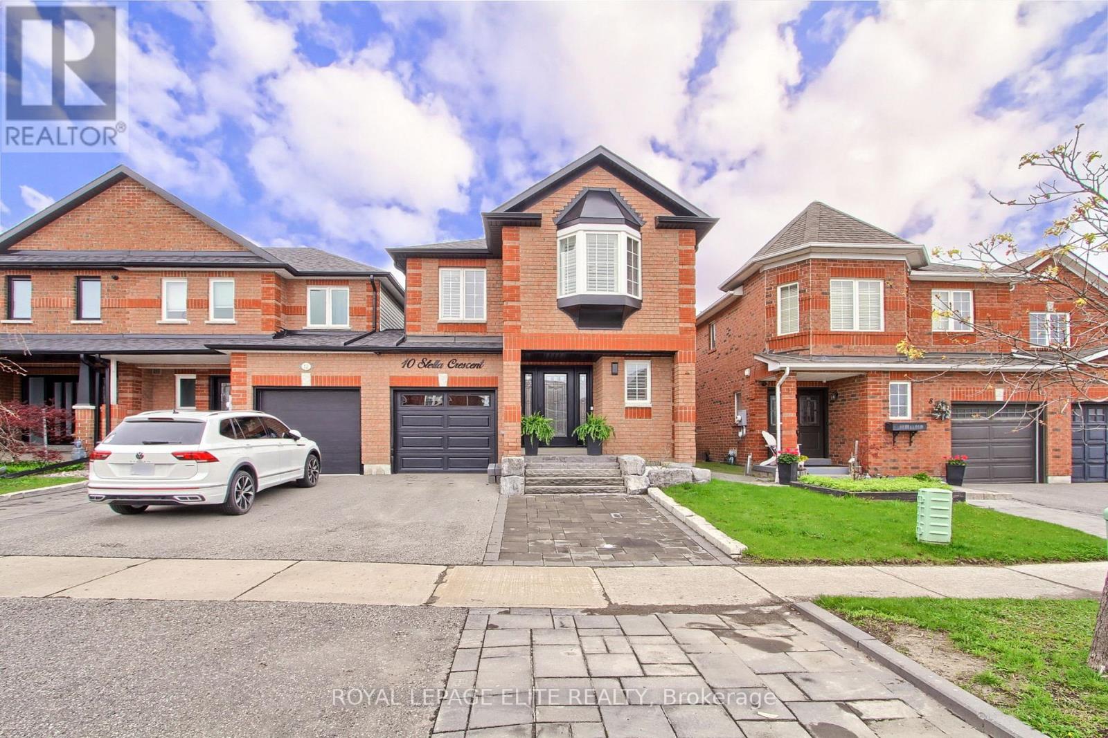 10 STELLA CRESCENT