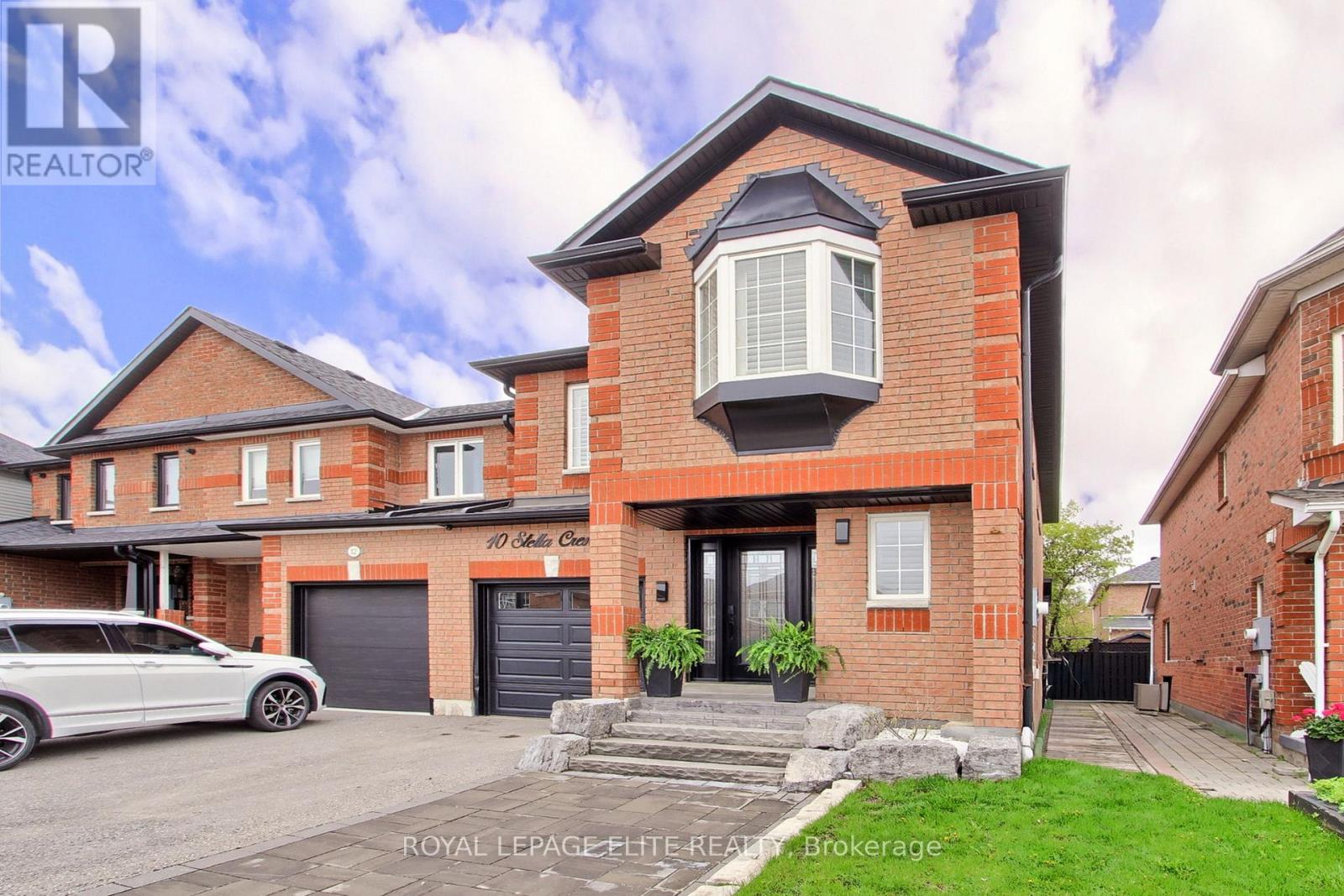 10 STELLA CRESCENT