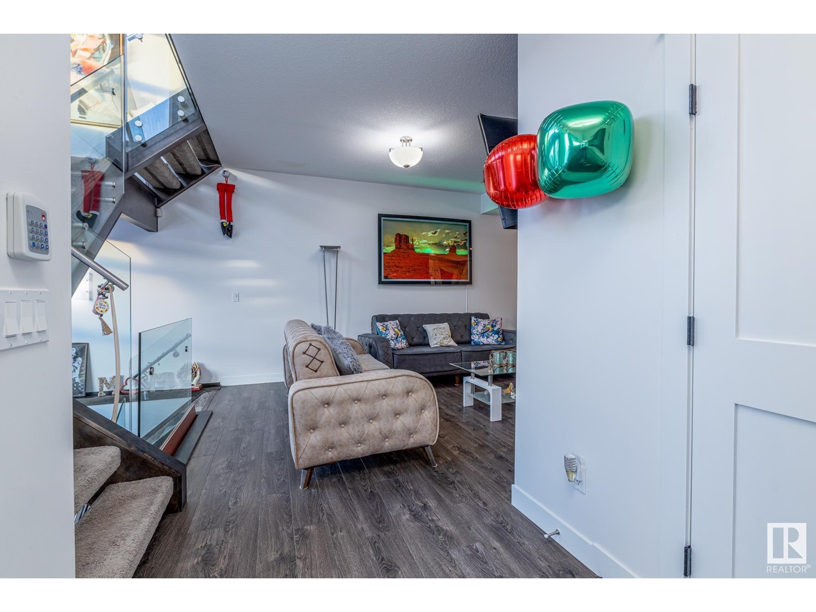 18111 75 ST NW
